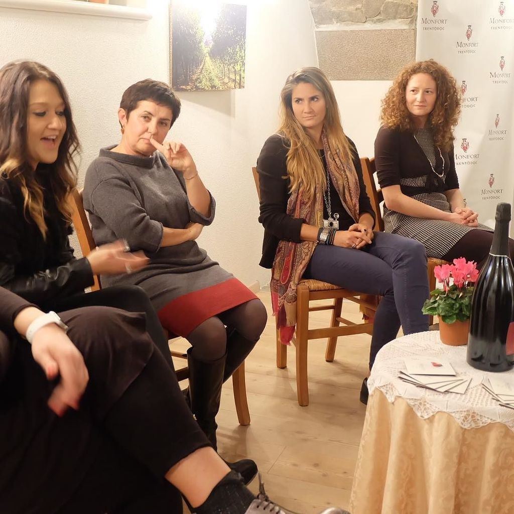 Incontro/dibattito sul mondo delle #donne nell'ambito di <a href="/trentodoc/">Trentodoc</a> #bollicinesullacittà a @cantine_monfort