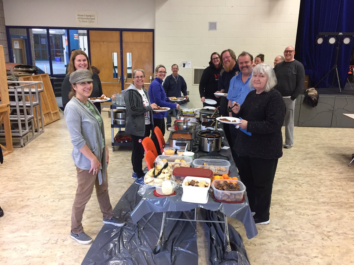 BayridgeSS_LDSB's tweet photo. BSS Staff Chili Fest for @unitedwaykfla #blazerscare #chilicompetition #thanks @BayridgeSS_LDSB https://t.co/kUL9567EFp