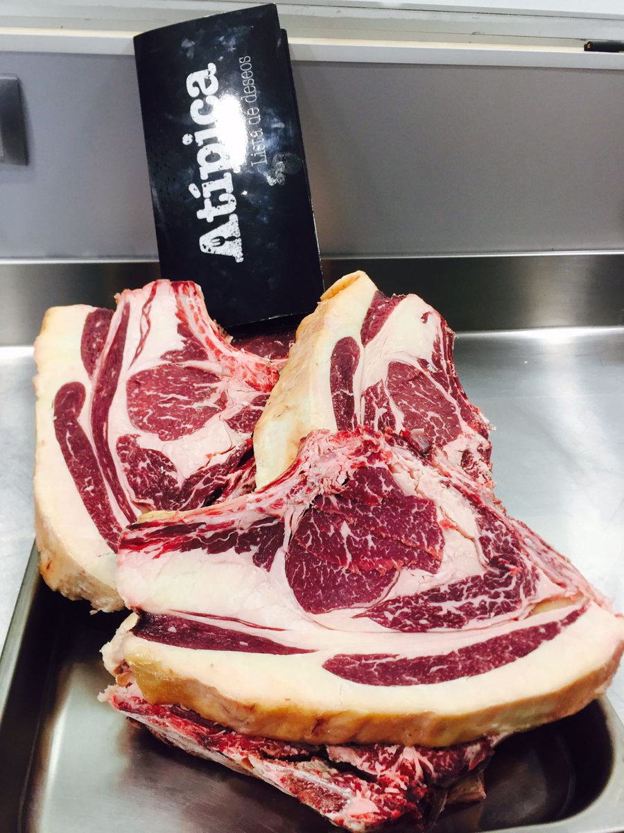 ¿Qué te parece si este fin de semana te dejas sorprender por los platos recomendados por nuestro chef? #restaurante #Ames #Felizfinde