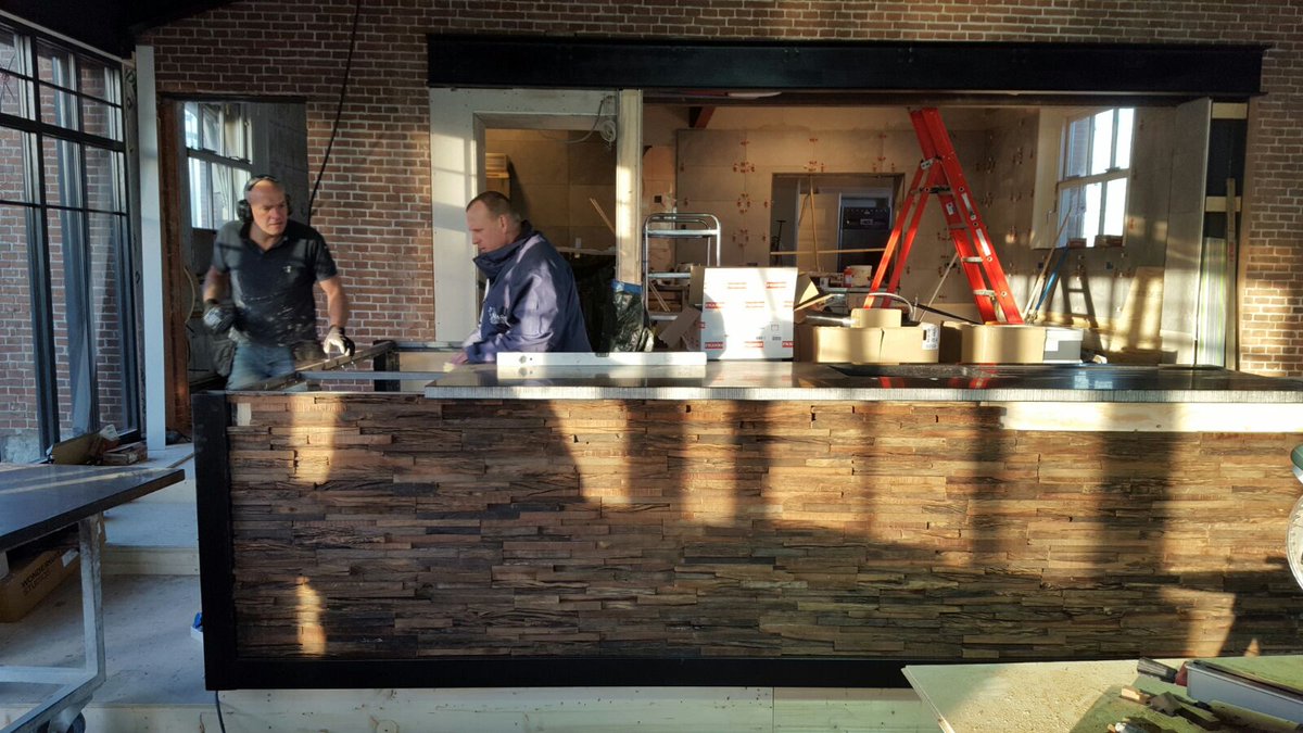 Het wordt alsmaar beter! We kunnen haast niet wachten tot het helemaal klaar is. #degroteverbouwing