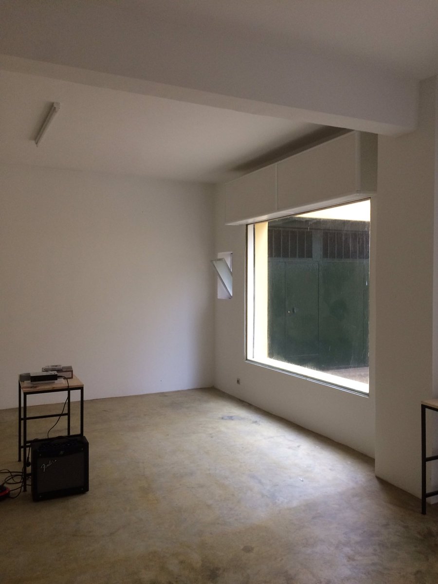 mahalartspace's tweet photo. #mahalartspace #contemporaryart #whatshappeningnow #tangier #morocco #new #art #space https://t.co/GAPj9cRC2A