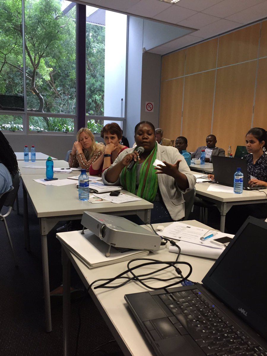 kdiga's tweet photo. Ms Gugu Zondi, iKusasa speaks with KZN traditional leaders on #climatechange  #UKZNclimateaction https://t.co/gDoKg24mev