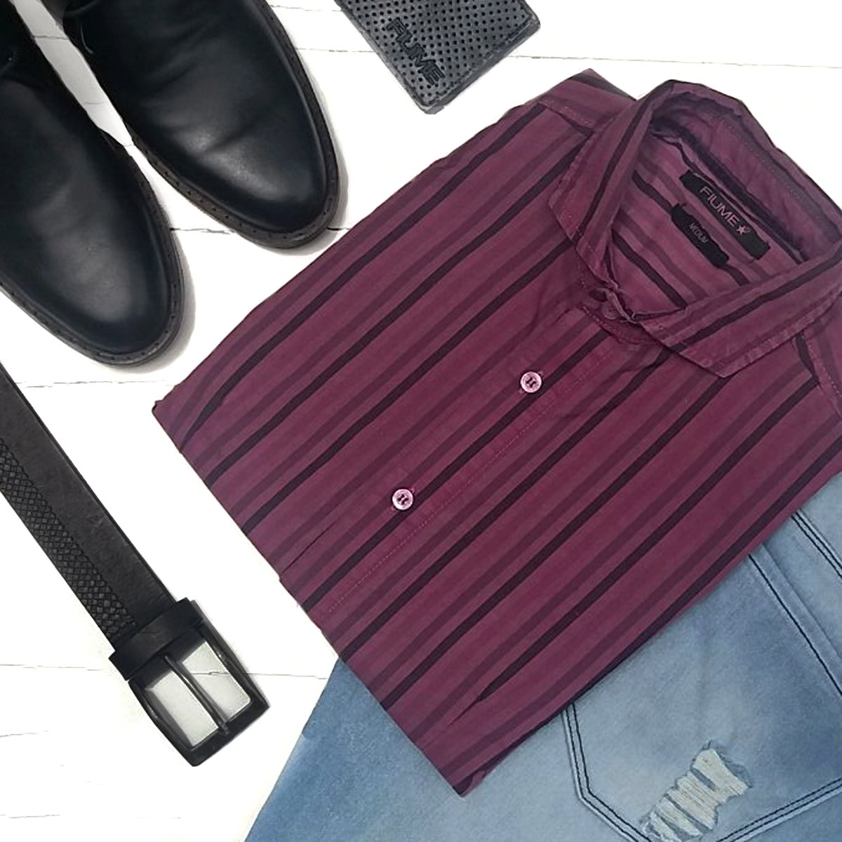 fiumearg's tweet photo. #Lookoftheday 
 • Camisa Edward Tintada
 • Jean Wilder
 • Cinto Duggan
 • Botas Curt
 • Billetera Malevich
 → Encontralo en nuestros locales https://t.co/V9kPrv0bVX