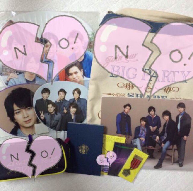 _piiiq_5's tweet photo. グッズ整理の為お譲りします。
ドーム手渡し、まとめ買い優先
DMまでお願いします。

#jump_譲 #jump_グッズ #jump_ticket #嵐譲 #嵐グッズ #嵐チケット https://t.co/kyMUusCZXf