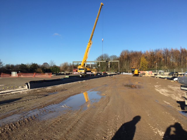 amad_group's tweet photo. Exciting day for our Vitsoe project, the timber frame from Germany has arrived #vitsoe #timberframe #amadgroup https://t.co/DwHxP9ooNv