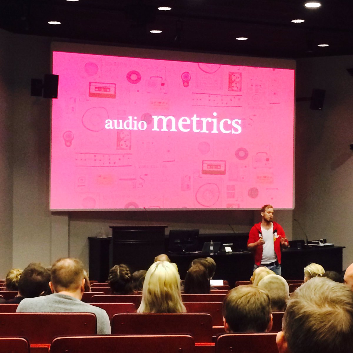Mikkosi's tweet photo. Audio is important, so pump up the volume please :) #tuotannot2 #rovio https://t.co/KcO5jToGCc