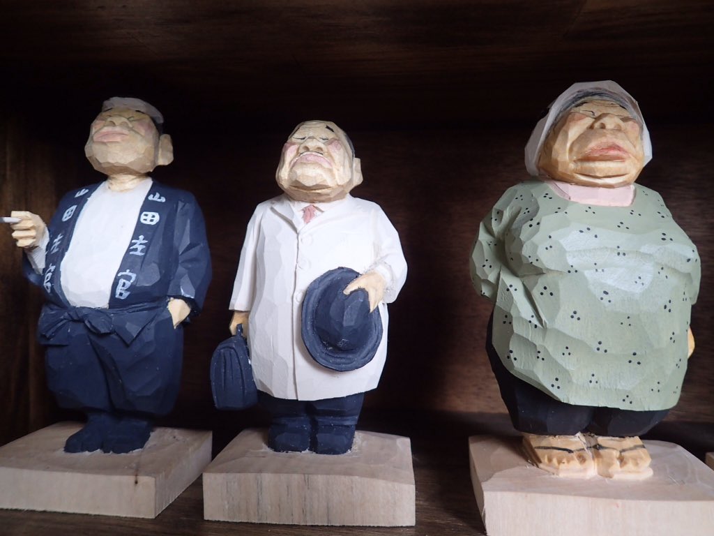 木彫り人形 キタカゼパンチ木彫り人形