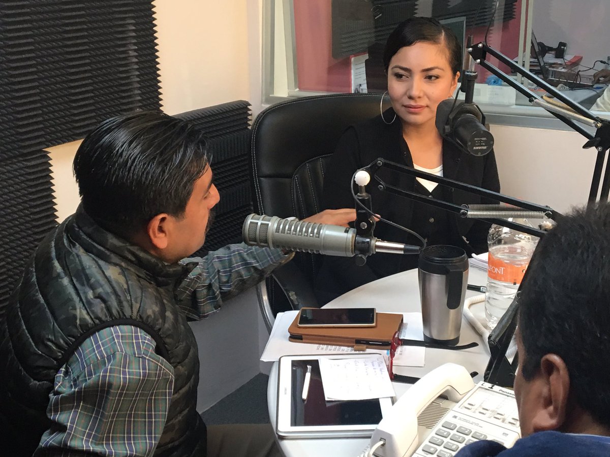 utvco's tweet photo. Nos encontramos en el 97.7 FM con @pastormatias02 y @geminianojl68 hablando sobre los resultados del #CONIES2016 https://t.co/dTD2ZtnRyT https://t.co/9cPwthL6B7