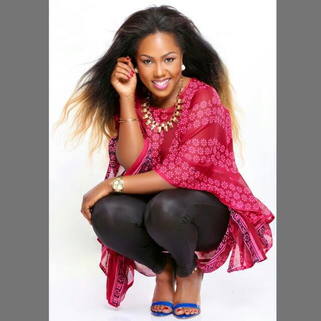 KentMelda333's tweet photo. #ivotefyonakirabo for best dressed female media personality 2016 Uganda #Asfa2016 #asfa2016nominee https://t.co/isypzApWmY