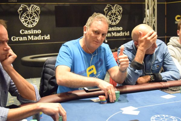 PokerlistingsES's tweet photo. Miguel Ángel José: De #Argentina a la Gran Final del @CNP_POKER. #CNPGranFinal https://t.co/JyYofF5SuN https://t.co/qk7NlFihmU