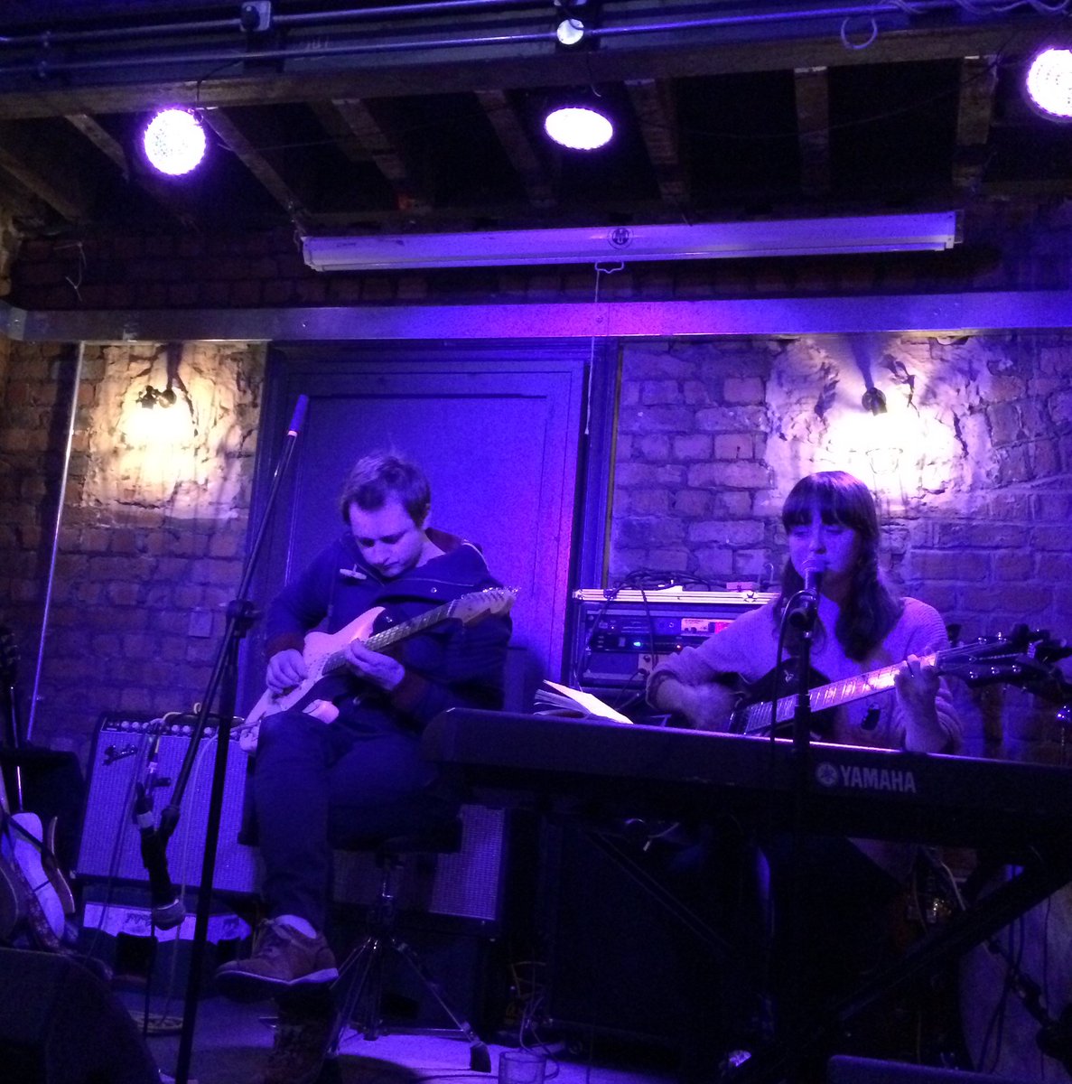 LIVE REVIEW <a href="/southislandson/">South Island Son</a> + <a href="/EdwinTheMiles/">Edwin Miles</a> + <a href="/keelinmusic/">Caoilfhionn Rose</a> 
bittersweetsymphonies.co.uk/2016/11/25/liv…