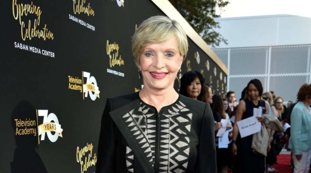Variety's tweet photo. Celebrities pay tribute to Florence Henderson: She was like a mother to us all https://t.co/EfCkLYGY3l https://t.co/6ef7tWN9em