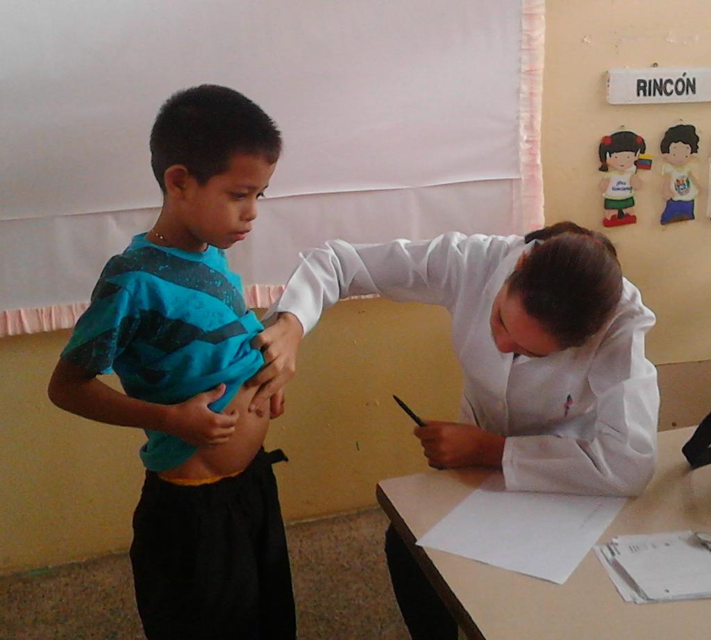 SSalud_Guarico's tweet photo. #Ahora | Jornada médico asistencial en comunidad la Ceiba Mcpio #RoscioNieves #SoloEnRevoluciónEsPosible https://t.co/U5uE0UflB0