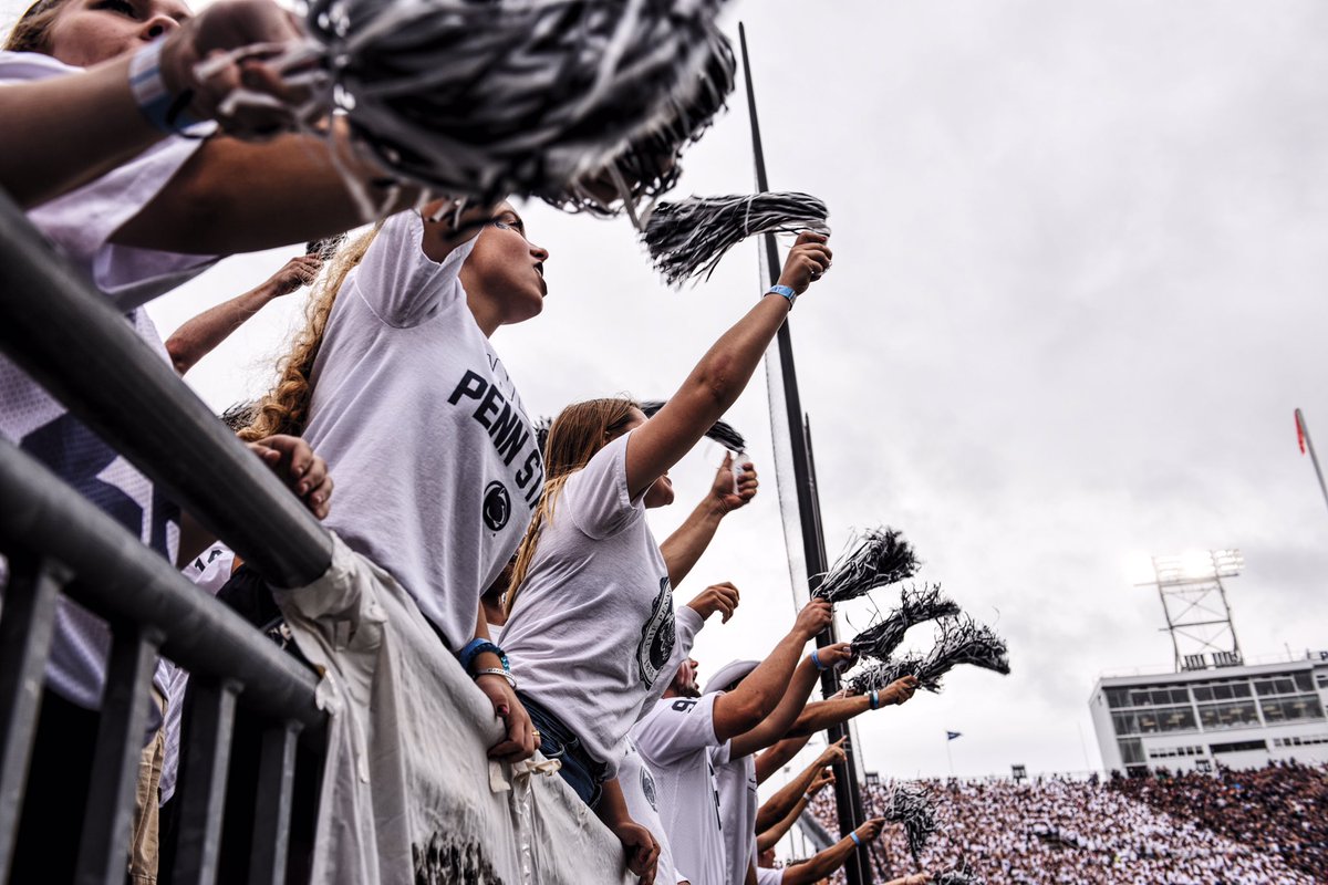 PennStateFball's tweet photo. RT if you're making the drive back to State today for Beaver Stadium's 2016 season finale #BeatMSU https://t.co/DTHUjDE9mN