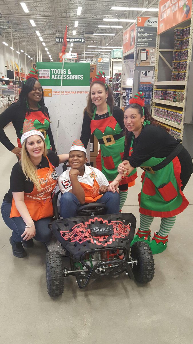 dejarnette22's tweet photo. #6353 #BlackFriday thx Lori,Nina,Liz &amp; Lilly  🦃🎉💯🎄 https://t.co/0i9jqXXmxA