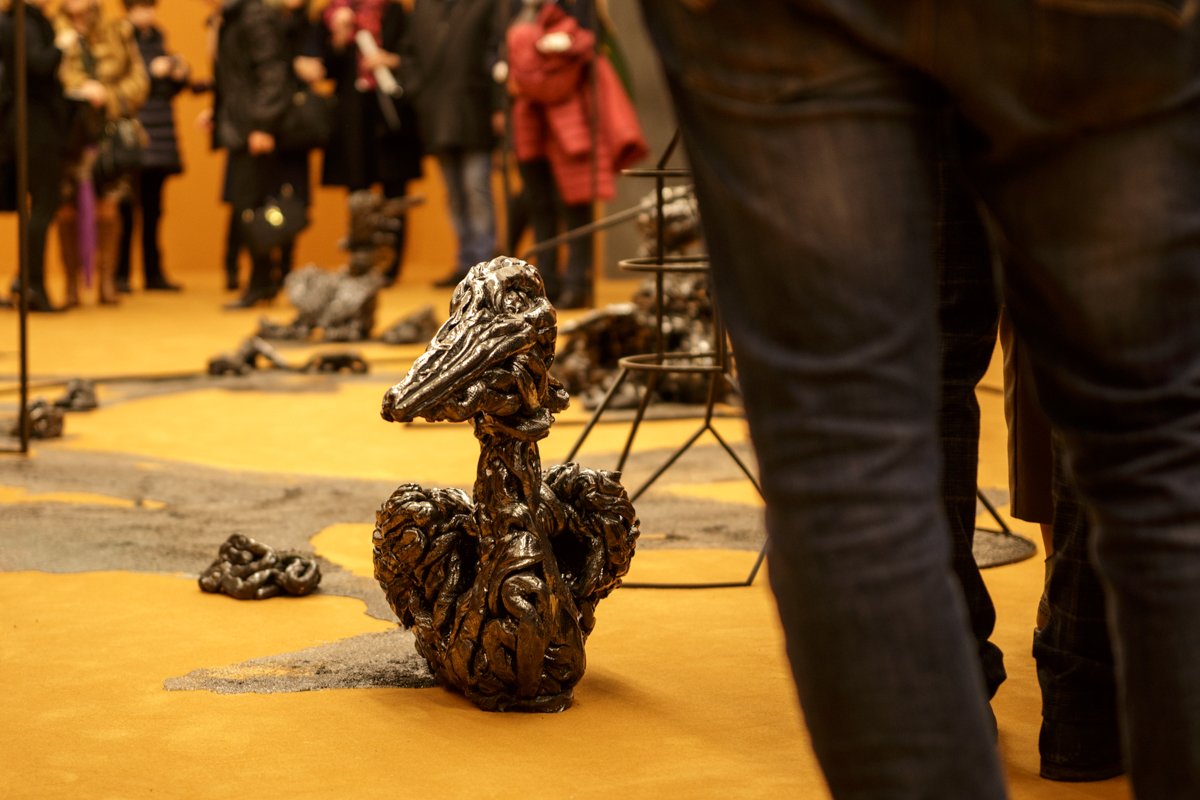 GAMeCBergamo's tweet photo. Aperte ufficialmente al pubblico la personale di #rochellegoldberg e la rassegna di opere video Artists Film International. #afi2016 https://t.co/MJOZ8qbiNB