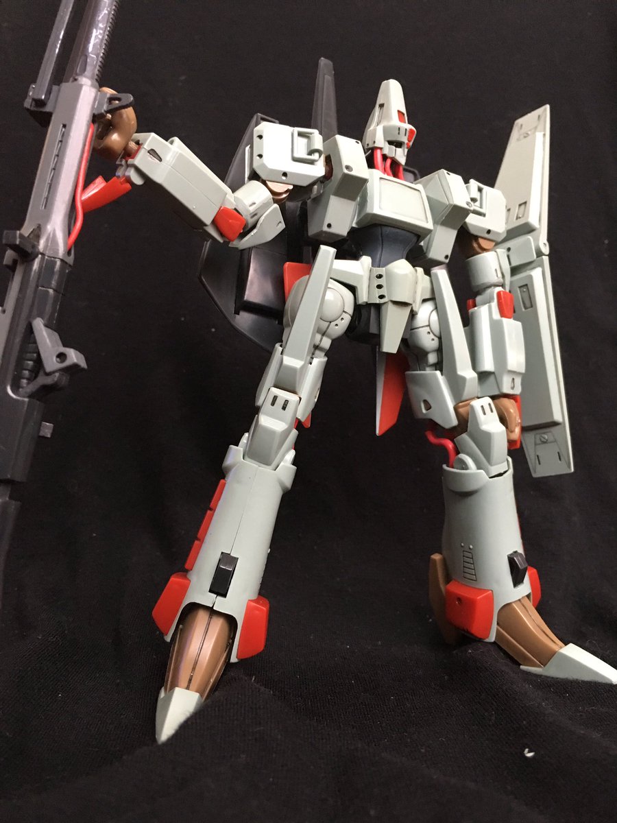 amonduul_stack's tweet photo. 【固定用】
こんな感じでプラモ作ったり、ハイコン改造したりしている最低野郎です♪よろしくお願いいたします(*^^*) https://t.co/rEIbJYNkQI