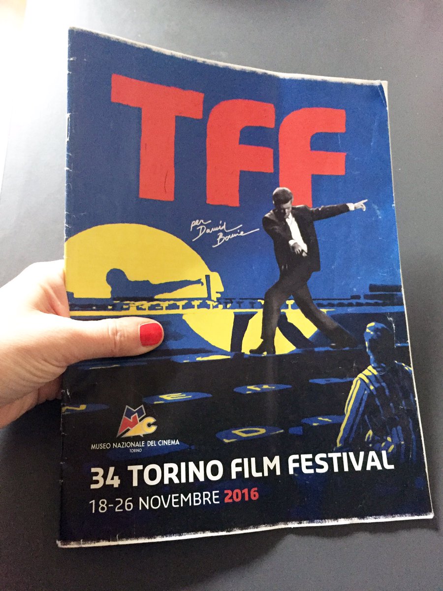 torinofilmfest's tweet photo. #TFF34 @torinofilmfest contro la violenza di genere sulle donne #SignItRed @twitorino #giornatamondialecontrolaviolenzasulledonne https://t.co/oWzTTTJOAs