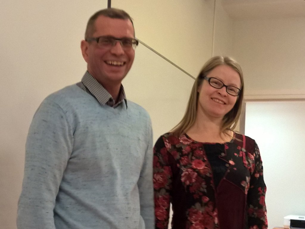 MarikaTammeaid's tweet photo. @katkiiski ja #RikuJärvinen kertovat #Asfio|n työnäyteprosessista #FullMember #PieceofWork #Ratkes #TaitobaHouse https://t.co/GTVSimFrlw