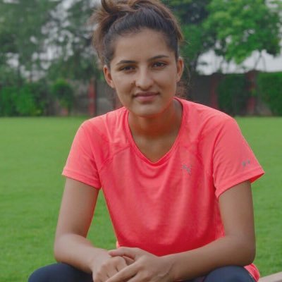 SportsTweetsIn's tweet photo. Sushma Verma: Lucky we🇮🇳 #happybirthday #SPEEDSTAR #paajithegreat 🎂🍻 https://t.co/gvkw9k4eE6: Sushma… https://t.co/ZgmdqaLWIL #TweetsNow https://t.co/EMNPPfyidm