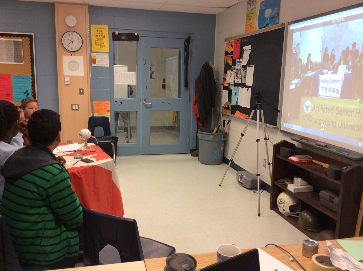 Joe_Sheik's tweet image. Trading answers with the Affiliated Senior High of Chung-Hsing University. #tvdsbpbl #timeproject