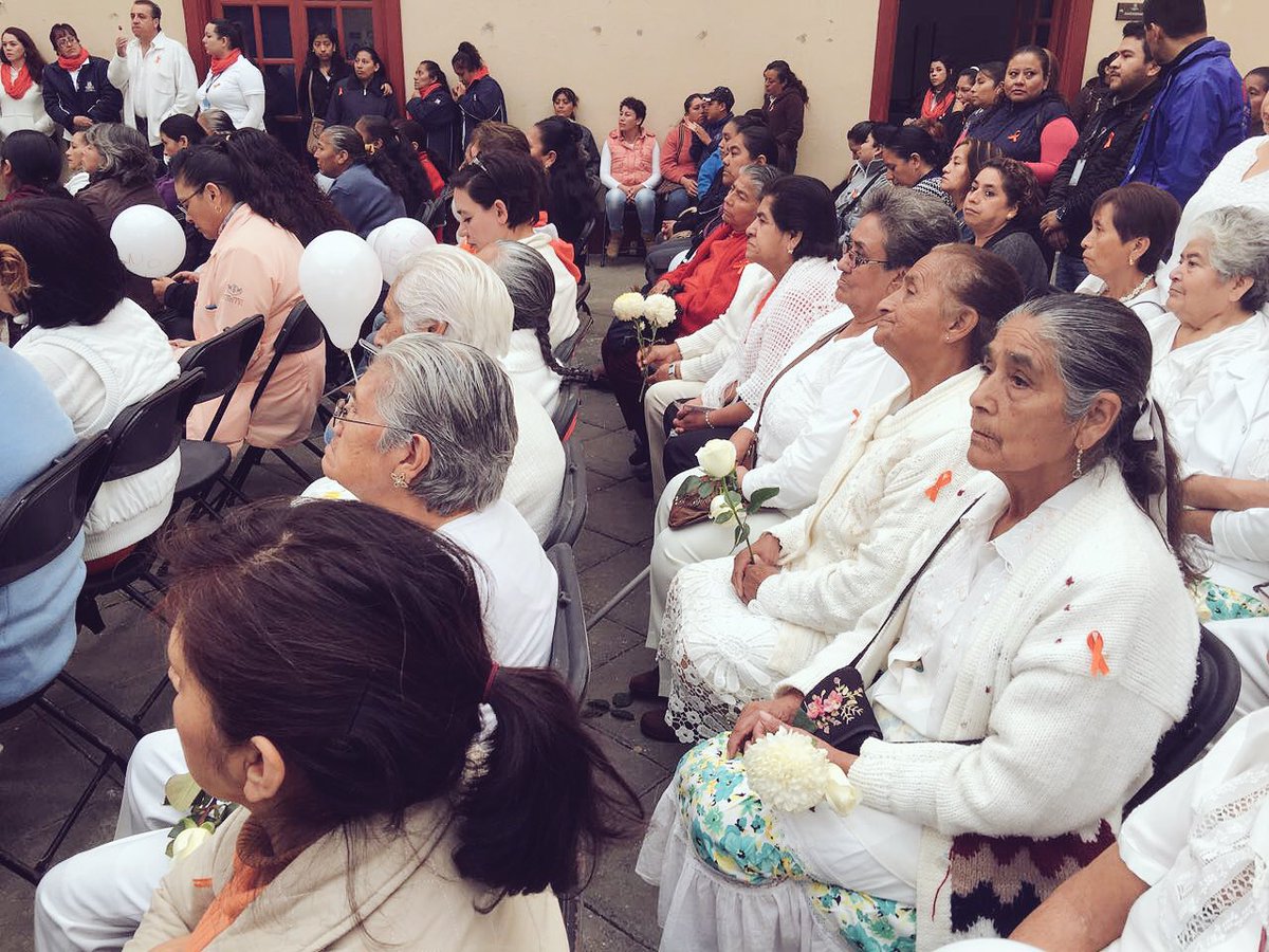 MinutoAMinutoC's tweet photo. Participa Jurisdicción Sanitaria, @DIFHuauchi y @HuauchiGob en Mural en contra de la Violencia hacia las Mujeres https://t.co/G9GwQ4DMtg