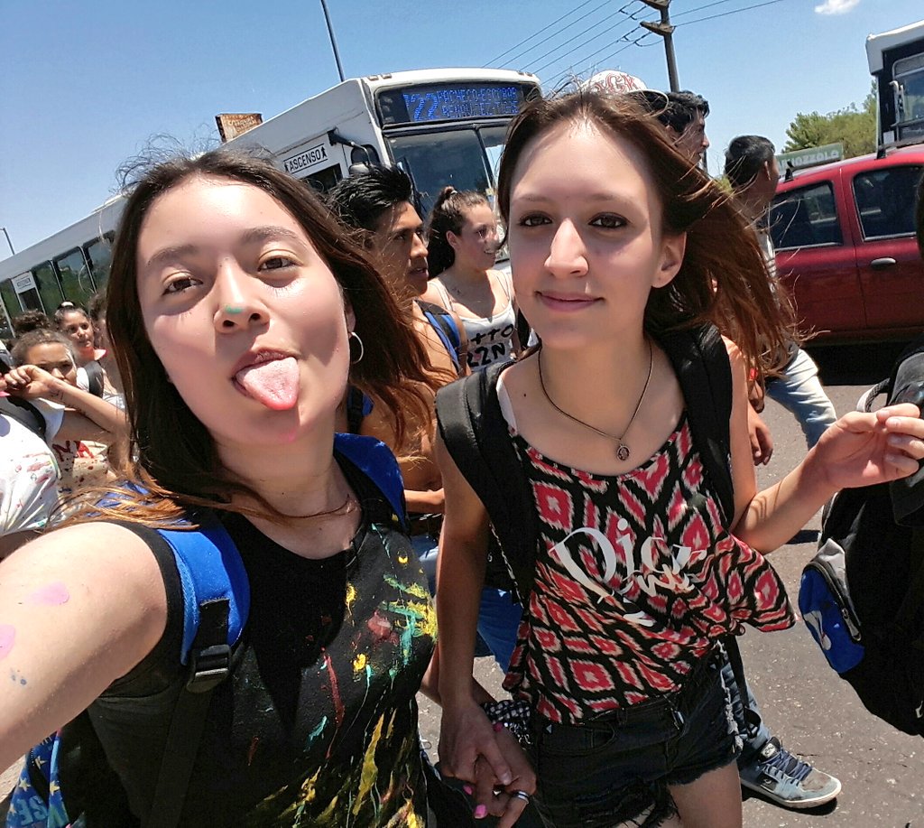 montesbcamila's tweet photo. #lindass #llegamos #SEXTO #mediados #pacheco #chauquinto #UltimoDia @sofiperezx @celesviera https://t.co/ZqKzSmptib