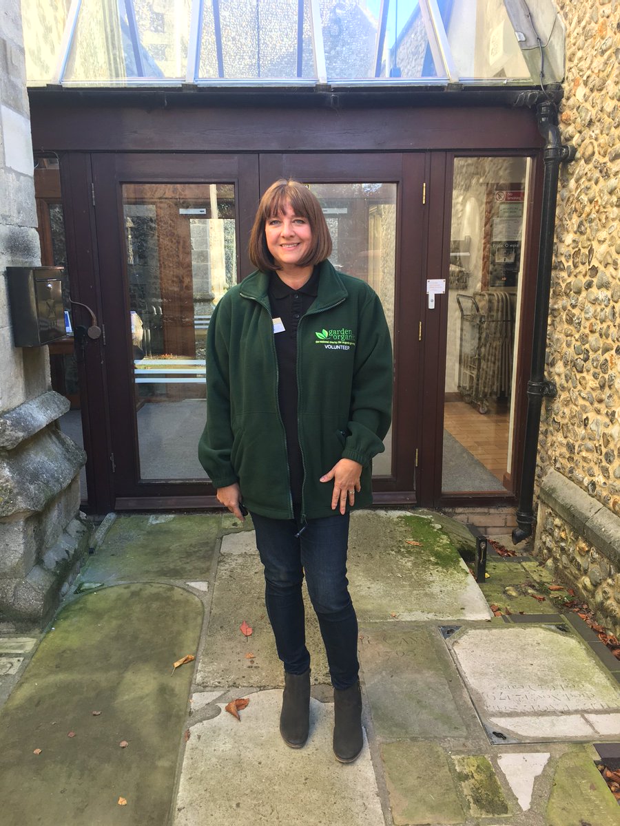 BrecklandMG's tweet photo. Meet Growing Buddy Deborah who has been busy this morning helping the  Attleborough Dementia Cafe group grow their own herbs &amp; pea sprouts https://t.co/v8DqkXObmw