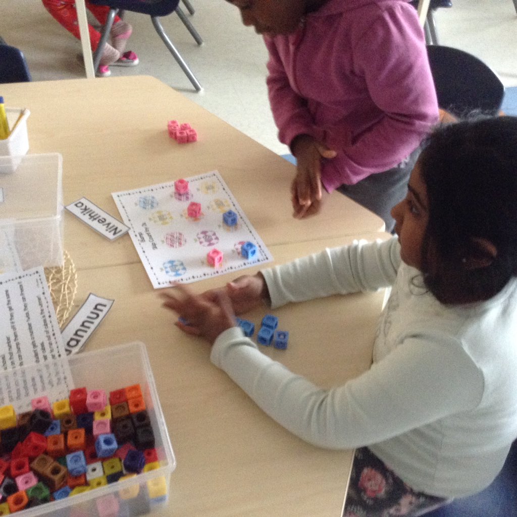 taggart_heather's tweet photo. Having fun playing skip counting games with their partners! @BerylFordPS, @MsRobinson_PDSB, #skipcountingby2's, #Mathfun https://t.co/2SC4VHYm9S