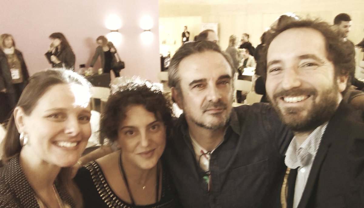 interihotel's tweet photo. @WEcontract, @InteriHOTEL, Lorenzo Castillo y @Innovusdecors 
Un placer haber conocido a uno de los mejores decoradores del mundo... 👏👏 https://t.co/OUemCSJ8tr