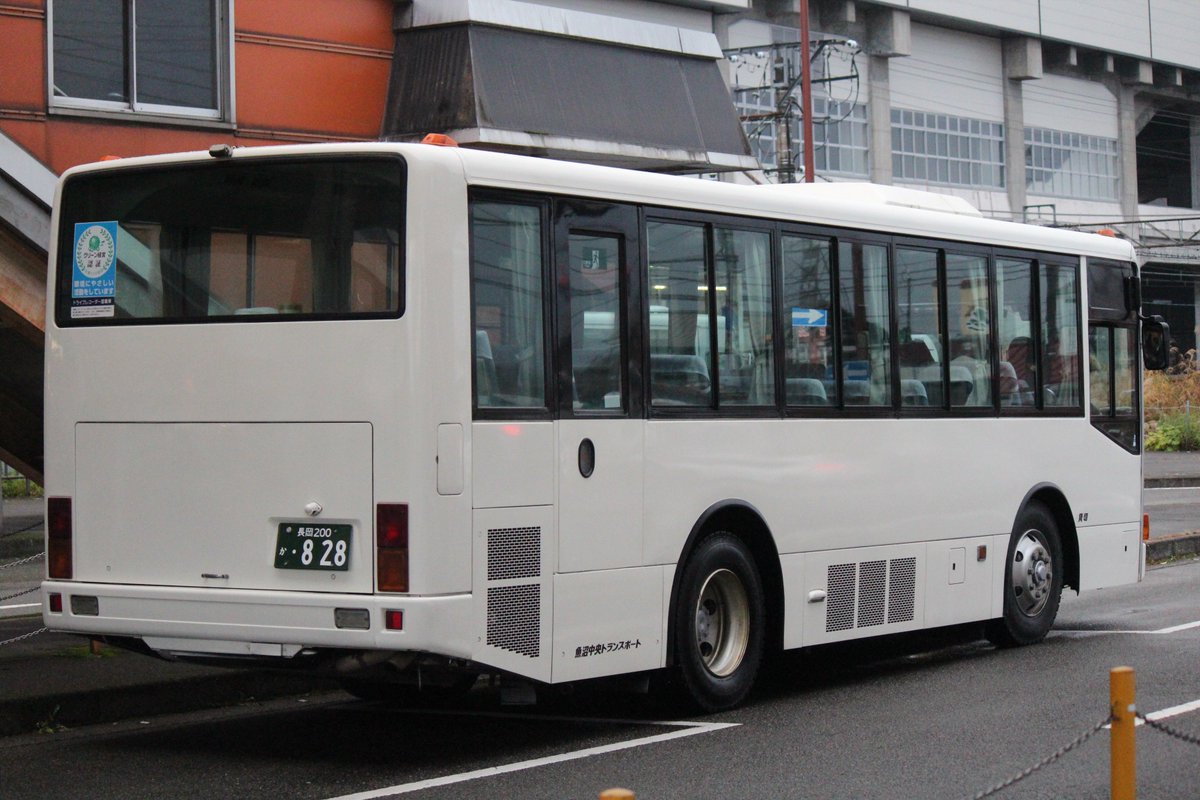 Myoden_1031's tweet photo. 魚沼中央トランスポート
長岡200か828
元 自家用？ (KK-MM35HJ改)

さらにもう１台、先日882が入ったみたいだけどそちらは撮影できず… https://t.co/OXwjFRHVMh