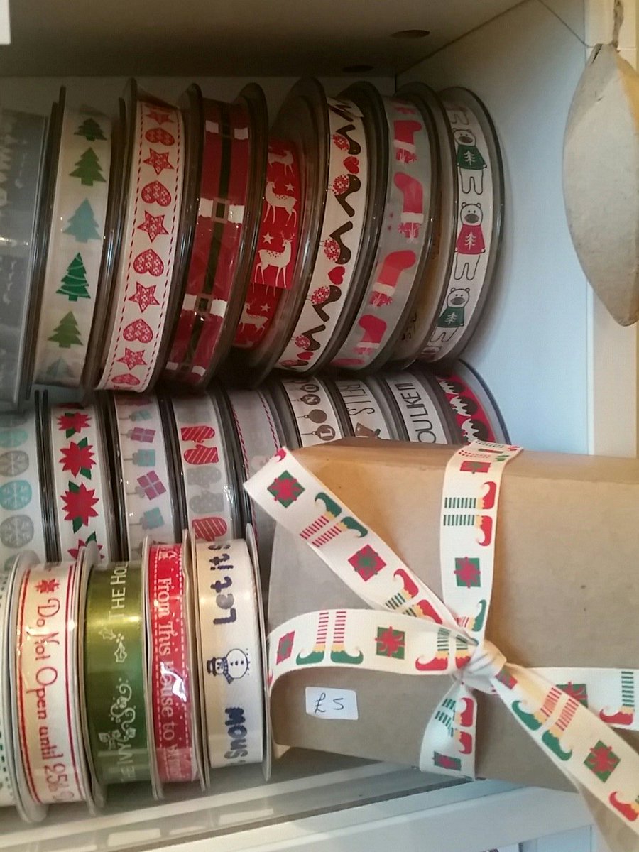 NoTwoThings's tweet photo. Lots of ribbon for jazzing up your wrapping this year. Only 50p a metre https://t.co/pwbn1eVzHp