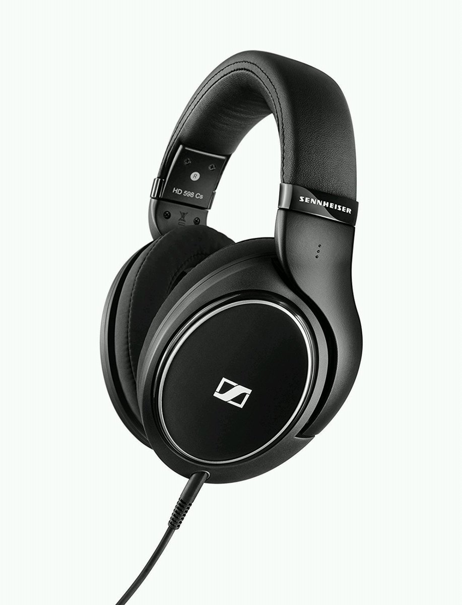 MKBHD's tweet photo. Sennheiser 598Cs - A baller pair of closed back headphones. $100 off: https://t.co/49sLVHZV7J https://t.co/55Ytm0PtbG