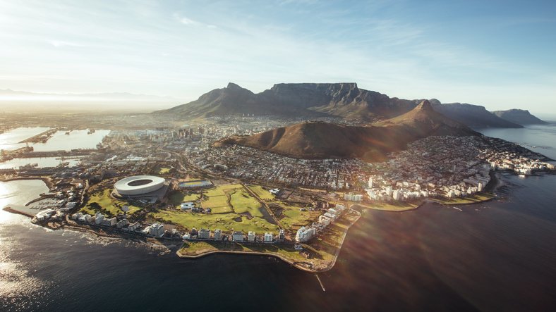 FitchRatings's tweet photo. Fitch Revises South Africa's Outlook to Negative; Affirms at 'BBB-' https://t.co/KPkGBFCoki https://t.co/lmCUAZgH3N
