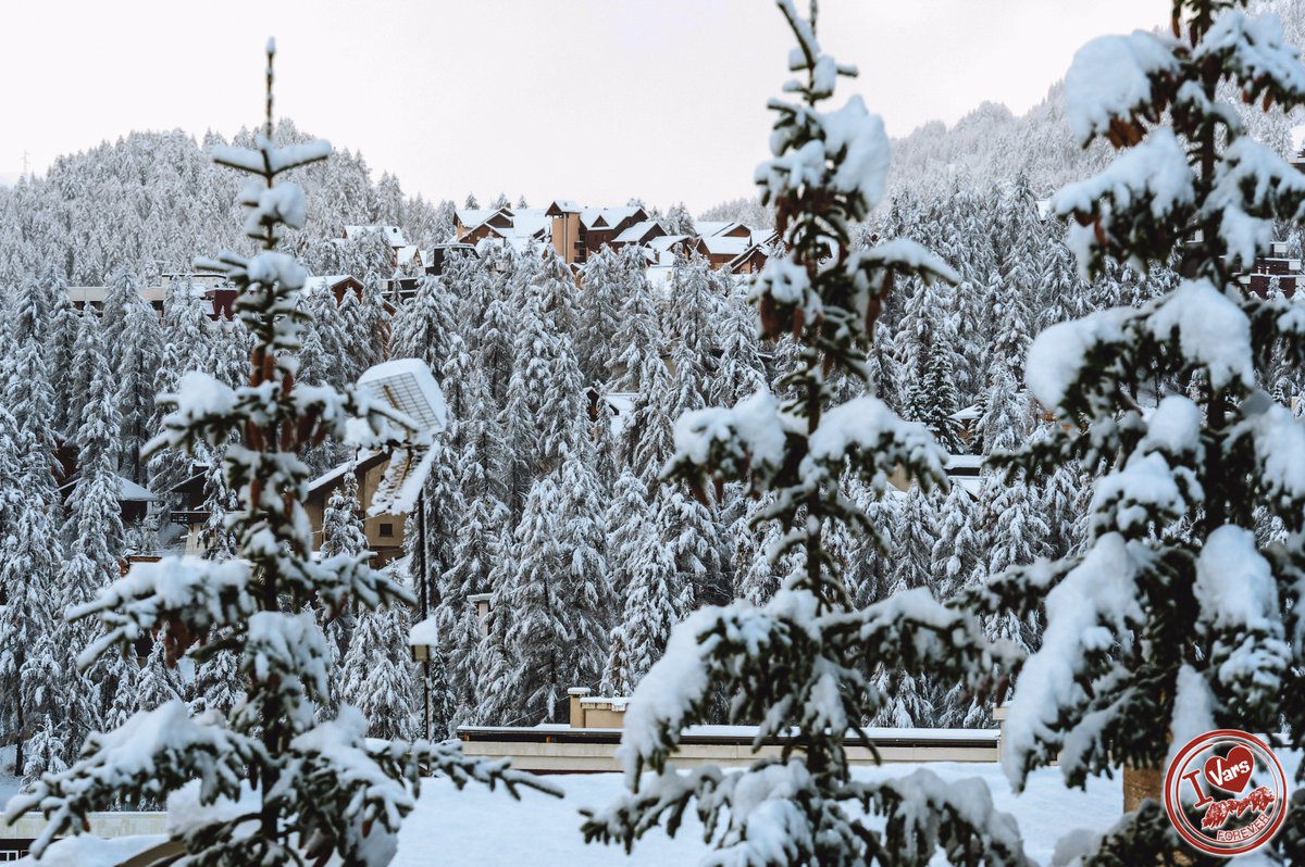 Varsfob's tweet photo. Ce matin sur le domaine... 😍💕❄️👌

🚨📆 Ouverture avancée et continue à partir du 03 Décembre !  📆🚨

#VarsFob #MyHautesAlpes https://t.co/MgQanab1fA