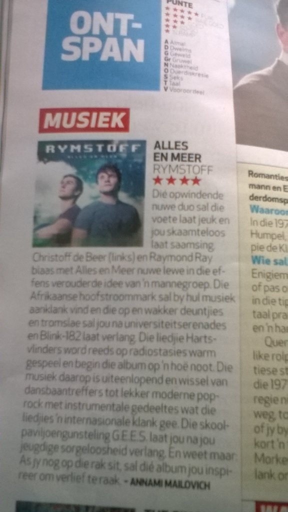 AlishiavanDev's tweet photo. Dankie @huisgenoot @AnnamiMailovich vir 'n great review op @Rymstoff2 se album! @StarburstPromo https://t.co/puxZoZfcLZ