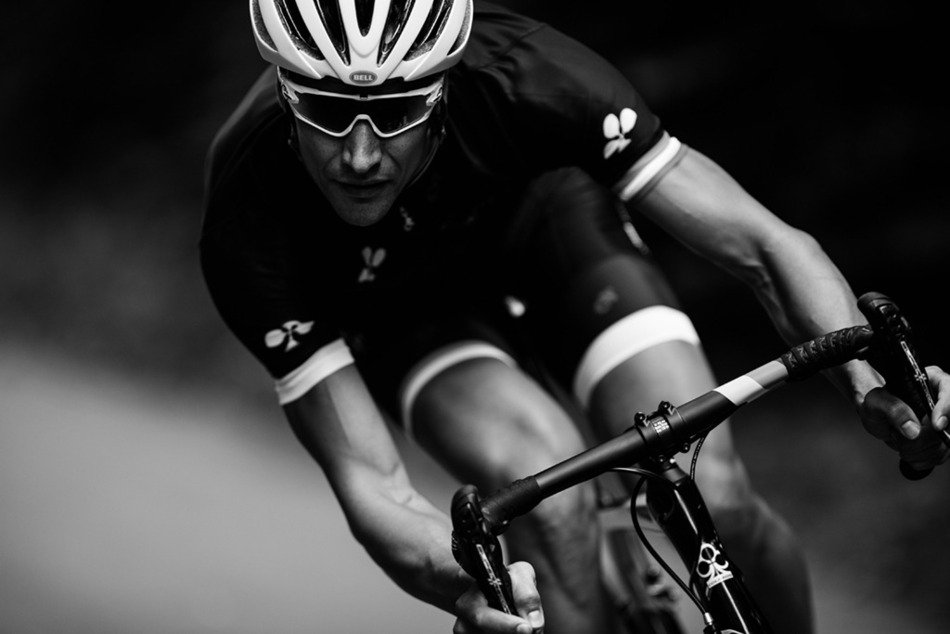 ColnagoUSA's tweet photo. Skip the lines. Great #BlackFriday deals are available on the Colnago America store: https://t.co/gv9sE1KRpw Hurry before they're all gone! https://t.co/waBjSJaHK9