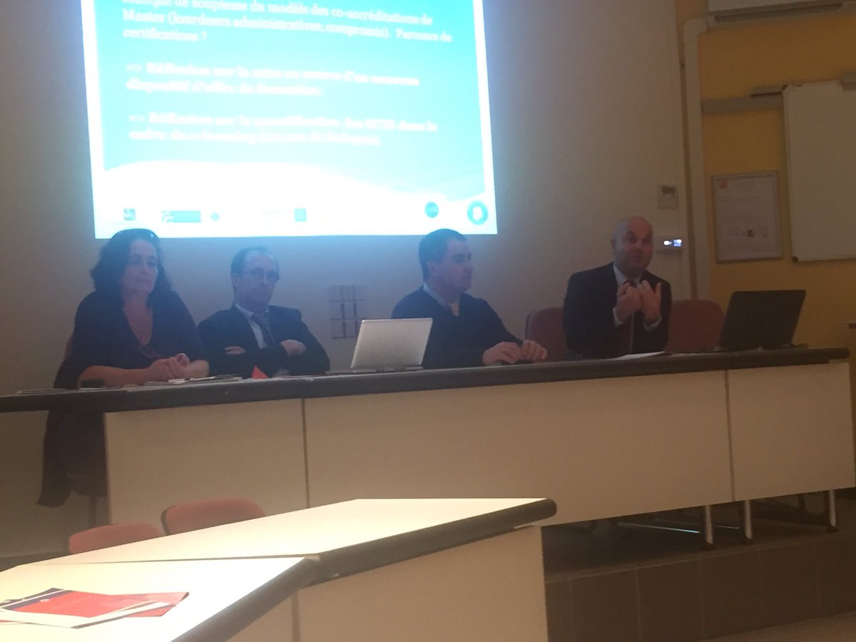BertrandMocquet's tweet photo. #lesVisitesNum Présentation de @MasterMIRO_ #idefi : nouveaux enjeux en formation tout au long de la vie #FTLV #NumDuSup https://t.co/FnrBblw1QA