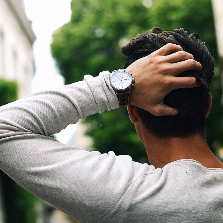 RaidillonWatch's tweet image. Our Timeless 42-C10-049 in #LimitedEdition. Only few pieces left ❄️#Elegance #Simplicity #Raidillon #Gentleman #Watch #Design #Lifestyle