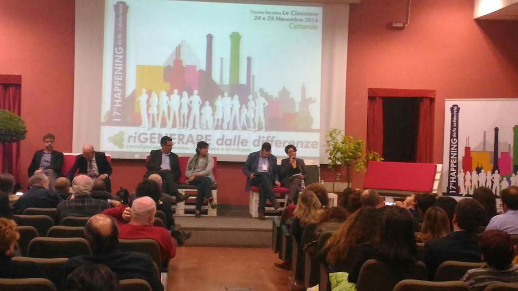 consorzio_solco's tweet photo. #rigeneraredalledifferenze inizia la sessione sulla #Cooperazione con @gsipalermo @giulsens @GiuseppeGuerin1 @EBarbarossa #HdS2016 continua https://t.co/xPKdt2yndk