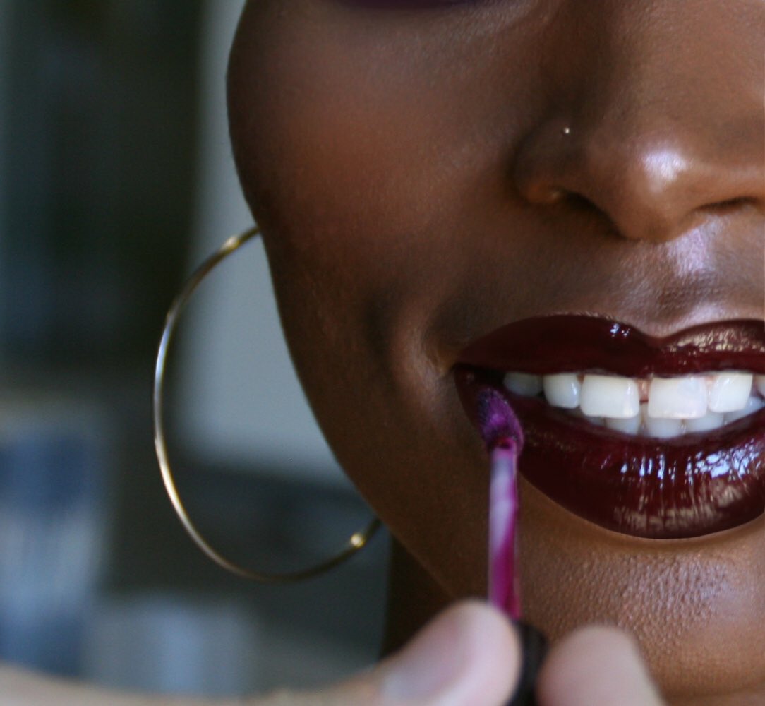 MAC_John_S's tweet photo. Online exclusive only Today #MACBlackPlumFriday @MACcosmetics Here I paired it with Currant pencil. #Vamplify https://t.co/dLOkg8bVN9