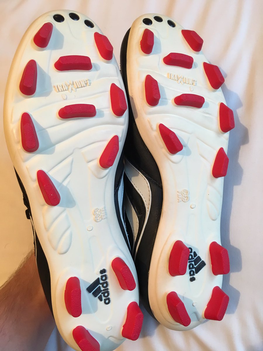 ClassicBootShop tweet picture