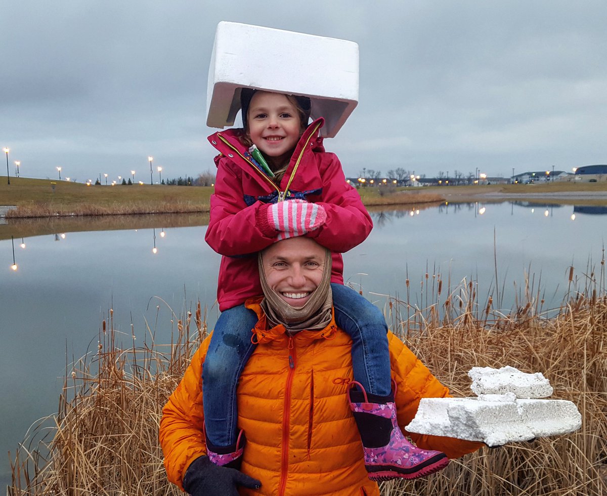 johnnydfish's tweet photo. Found #polystyrene 2 #recycle @agilyx 4 #RecycleOut during #OptOutside #GreenFriday @rei @Interior @HuffPostGreen #berecycled #leavenotrace https://t.co/5E3mkSB8tx