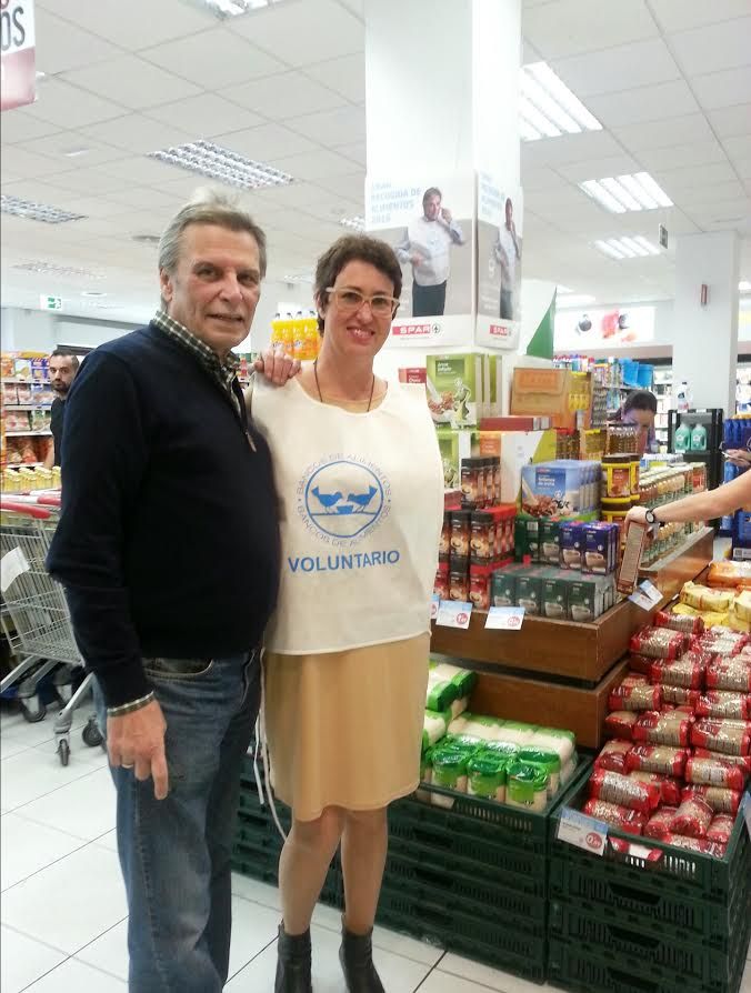 SPARGranCanaria's tweet photo. Hemos empezado la gran recogida de alimentos #OperacionKilo2016 ❤ Ven a tu tienda Spar hasta el domingo 27/11, y aporta tu granito de arena https://t.co/l10tah84mj