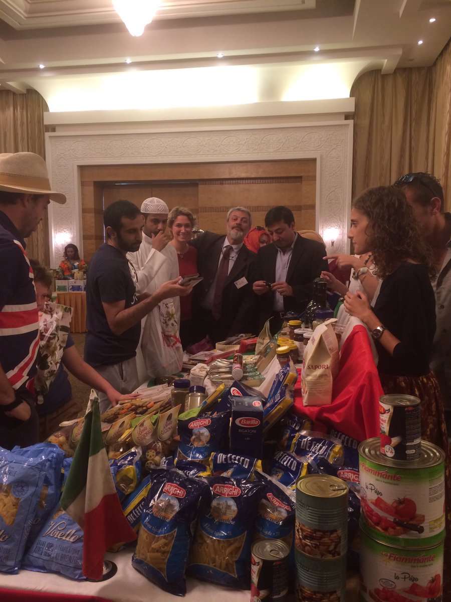 ItalyInSudan's tweet photo. International #charity #bazar #Sudan #khartoum #embIta @aics_it @cooperazione_it were there! #fundraising #solidarity #IVWG https://t.co/idmwVGCugN