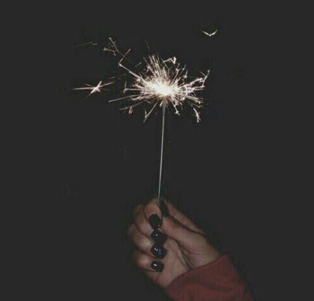 -إصنع لنفسڪ لحظات سعيدۿۃَ ، لأن لن يصنعها لڪ أحد ، كٌلَ ﮭـائمٌ في نفسهۃِّ يا رفيق 💛"

#صــبا 🌸💜