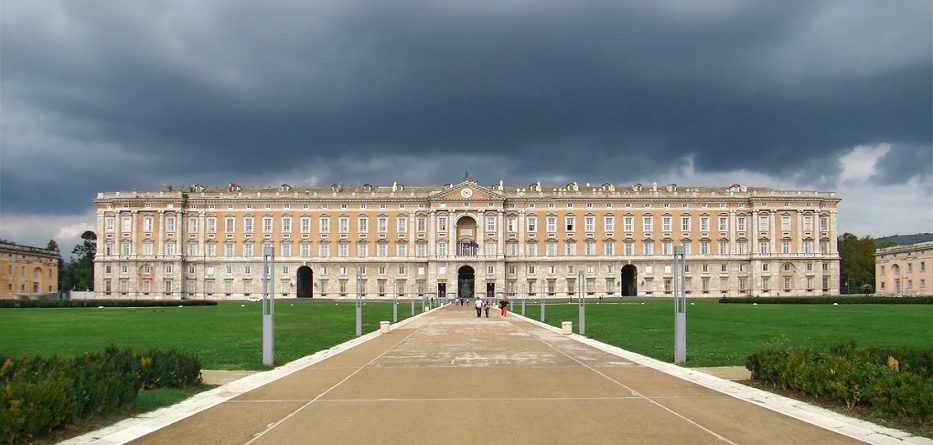 SocialComItalia's tweet photo. @Reggiace Storia di un successo digital: la scelta social della Reggia di Caserta, che precorre i tempi. Leggi su https://t.co/QMqJPdSnZI https://t.co/jIYIxD0exu