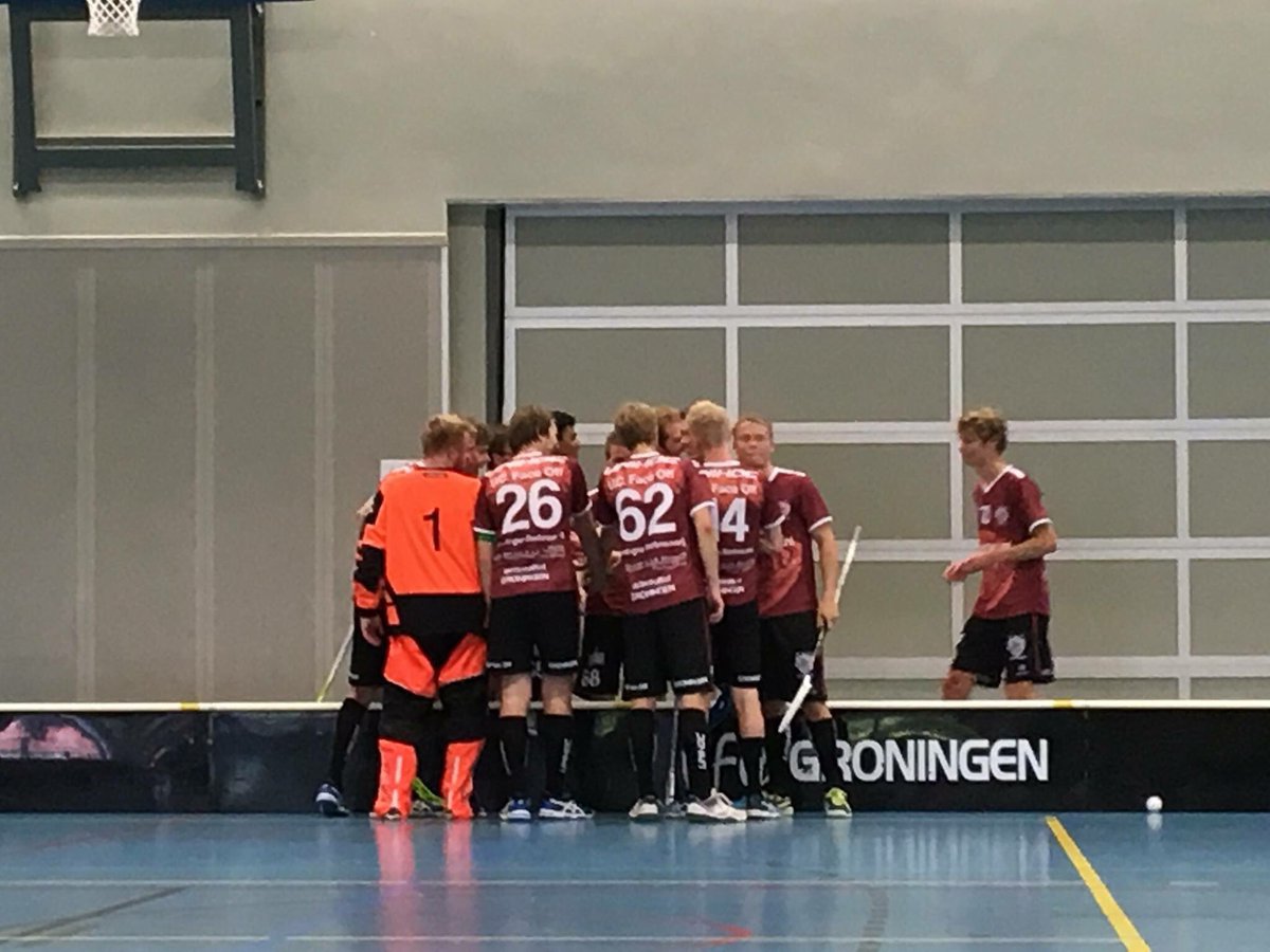 UCFaceOff's tweet image. Tomorrow it's GAME DAY again!

10.00 UFC Groningen 2 - Men 2
13.30 Men 1 - FC Breda
15.45 Ladies 1 - Sonics 1

(Sporthal Lewenborg)