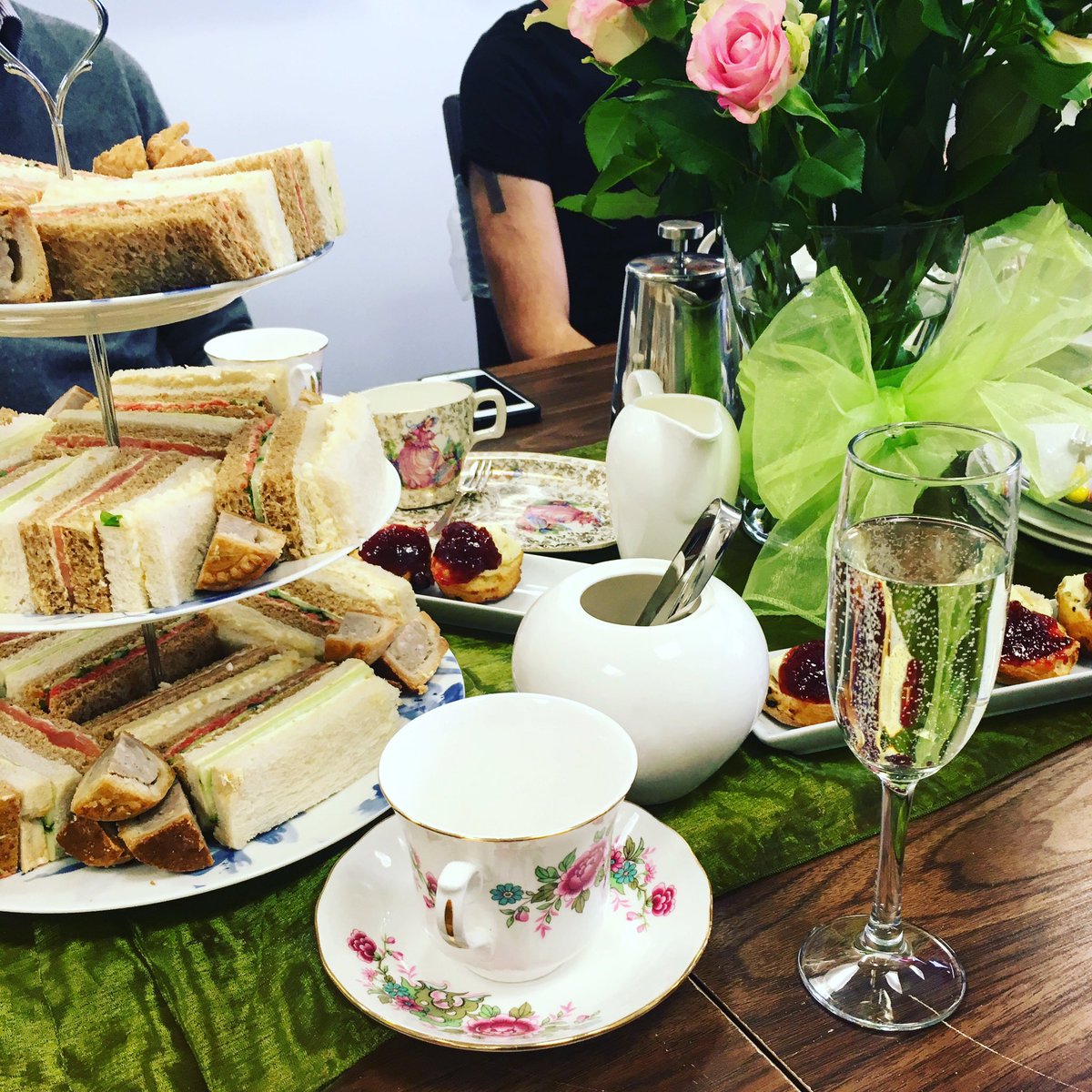 Afternoon Tea in the office. It is Friday after all! 🍰 #TGIF #FridayFeeling #AfternoonTea