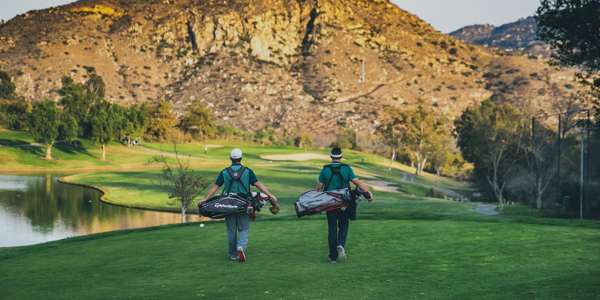 TaylorMadeGolf's tweet photo. Retweet if you would rather be golfing than shopping. #BlackFriday https://t.co/orpmvFlOmx